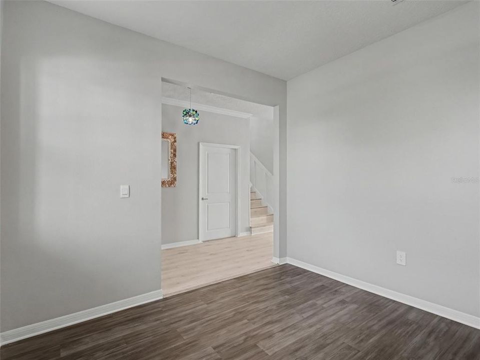 En Venta: $635,000 (4 camas, 3 baños, 2826 Pies cuadrados)