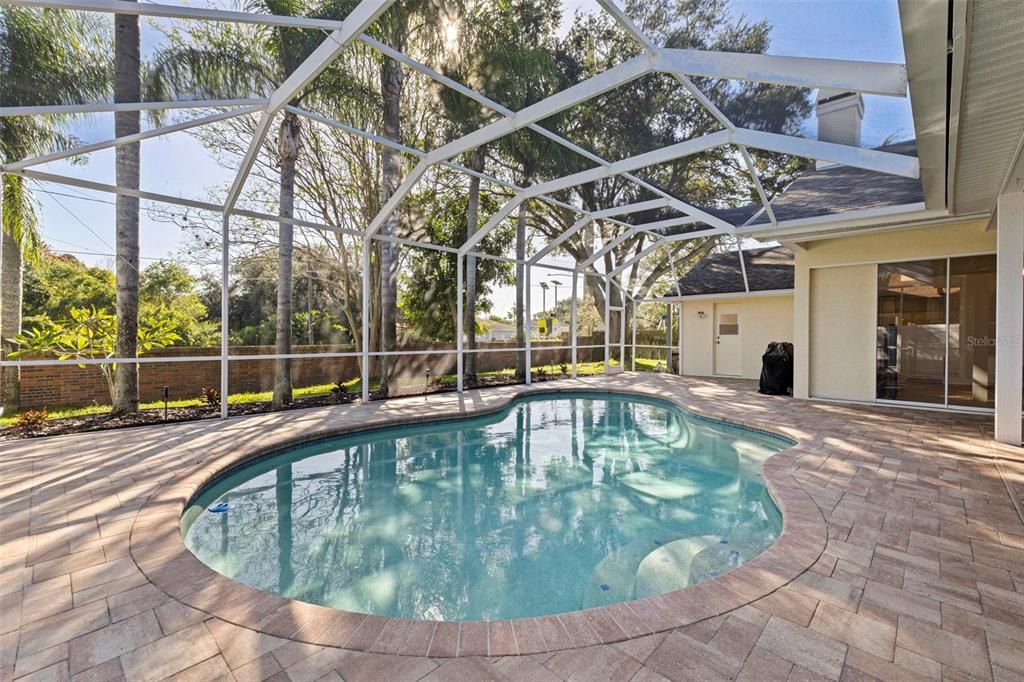 For Sale: $850,000 (4 beds, 3 baths, 2619 Square Feet)
