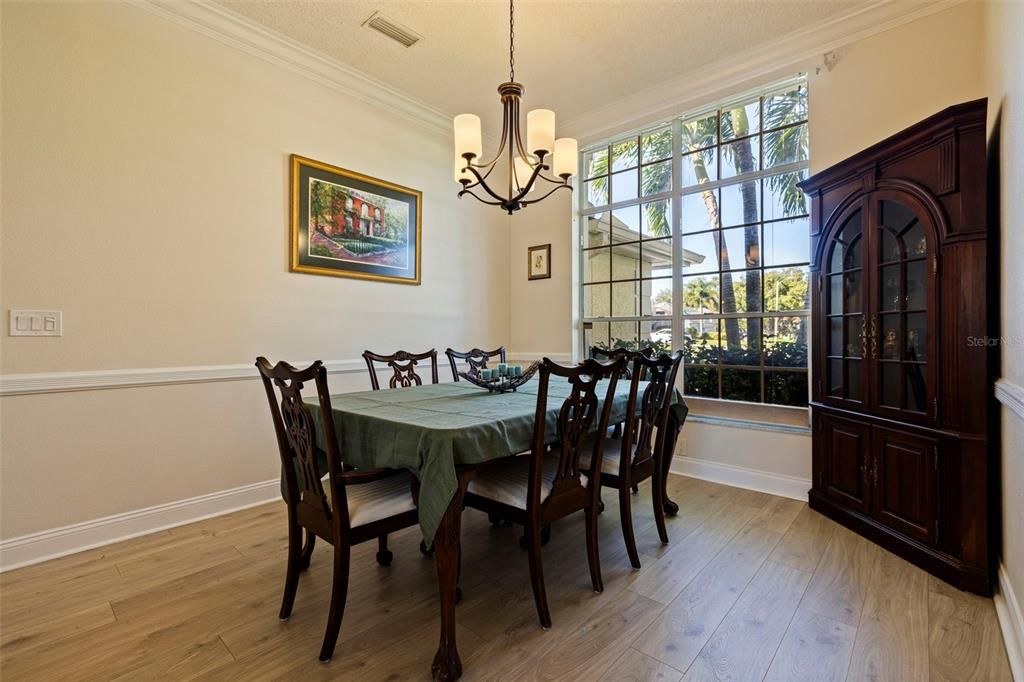 For Sale: $850,000 (4 beds, 3 baths, 2619 Square Feet)