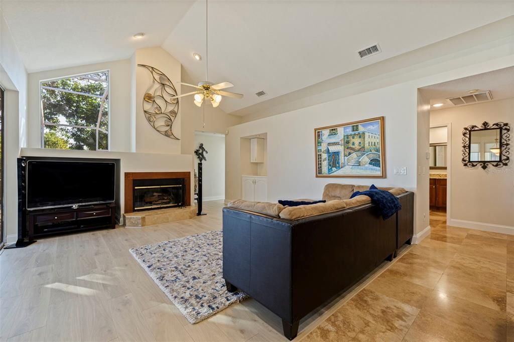 For Sale: $850,000 (4 beds, 3 baths, 2619 Square Feet)
