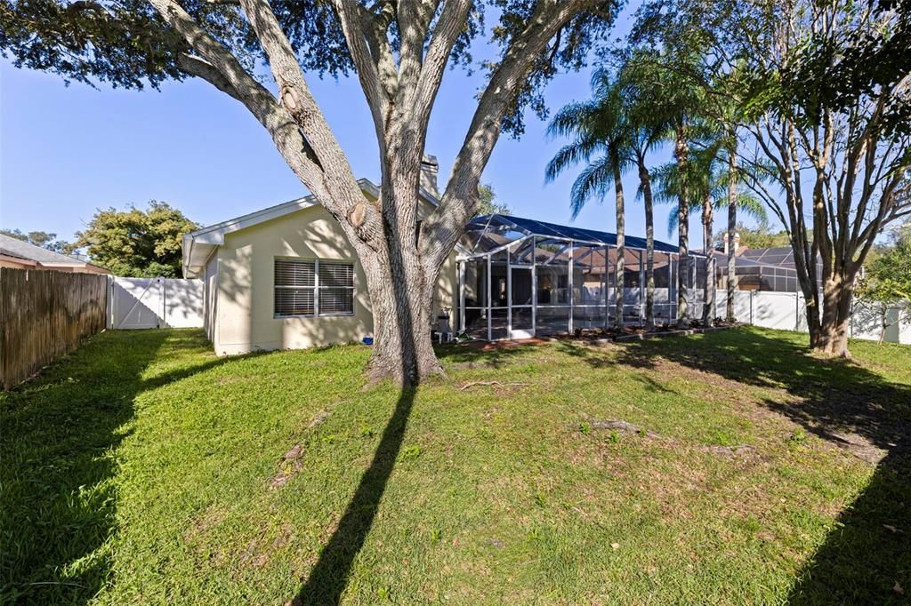 For Sale: $850,000 (4 beds, 3 baths, 2619 Square Feet)