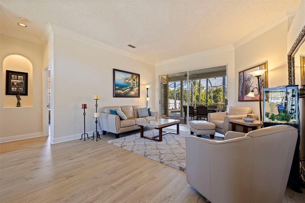 For Sale: $850,000 (4 beds, 3 baths, 2619 Square Feet)