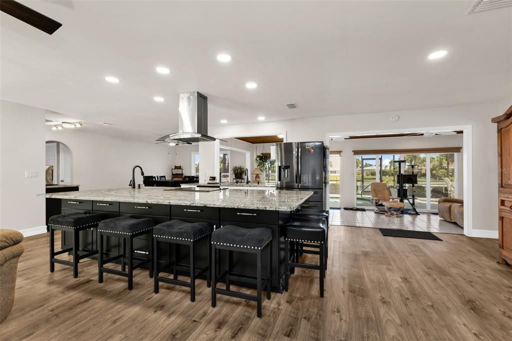 En Venta: $599,000 (3 camas, 2 baños, 2184 Pies cuadrados)