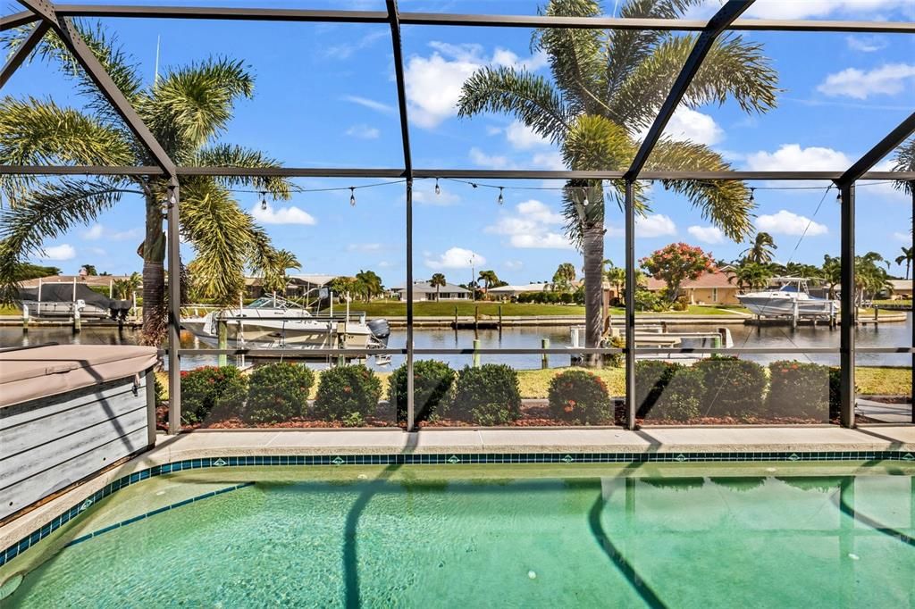 En Venta: $599,000 (3 camas, 2 baños, 2184 Pies cuadrados)