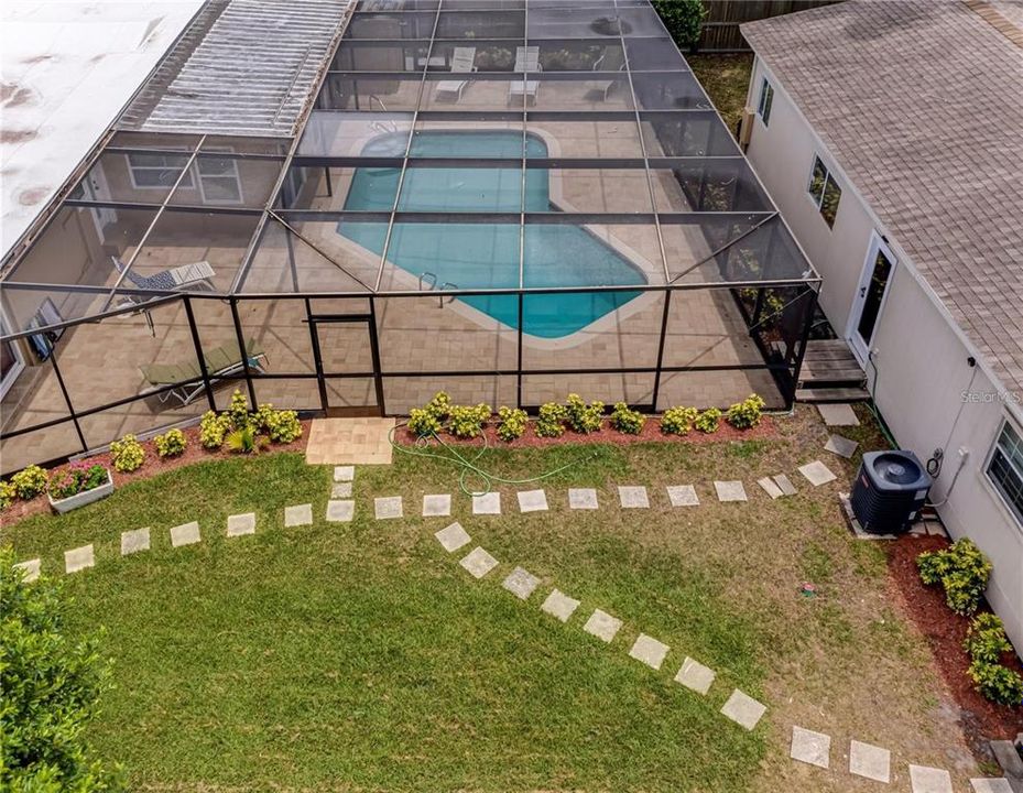 For Sale: $752,000 (6 beds, 0 baths, 3391 Square Feet)