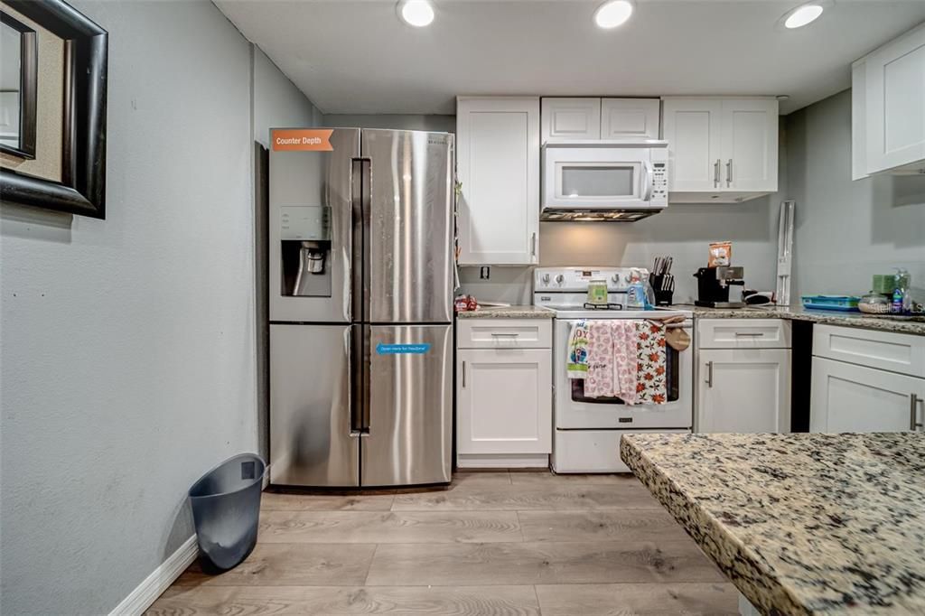 For Sale: $752,000 (6 beds, 0 baths, 3391 Square Feet)