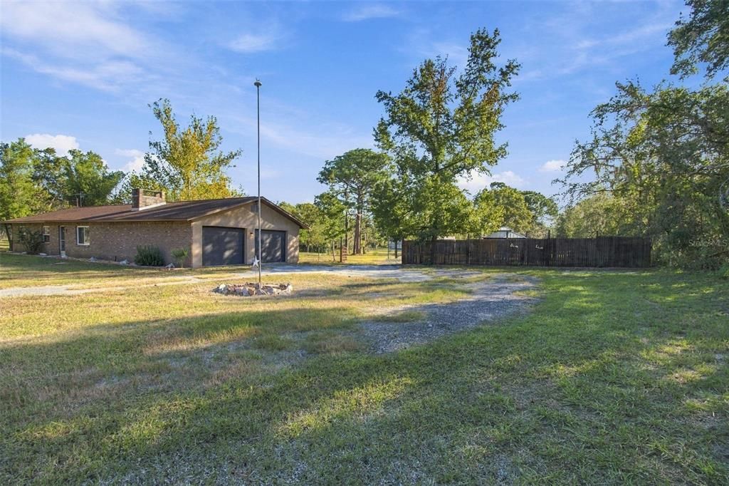 En Venta: $499,900 (5 camas, 3 baños, 2128 Pies cuadrados)
