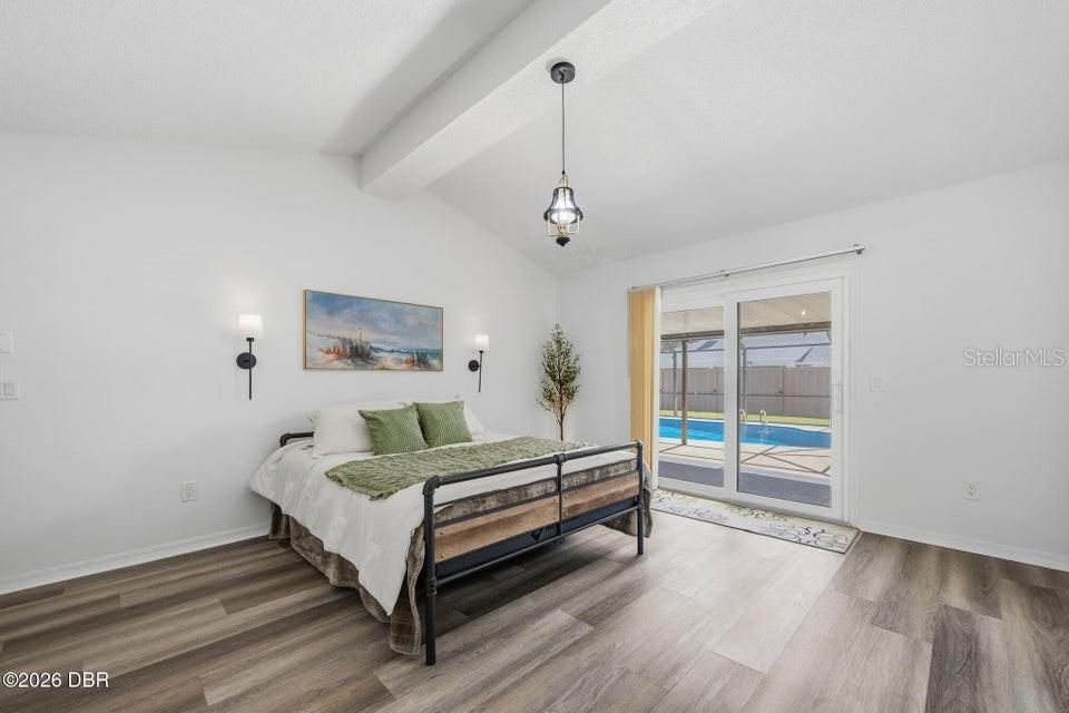 На продажу: $389,900 (3 спален, 2 ванн, 1632 Квадратных фут)