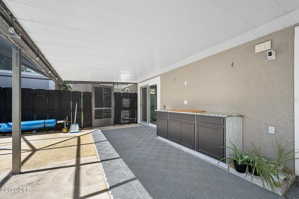 На продажу: $389,900 (3 спален, 2 ванн, 1632 Квадратных фут)