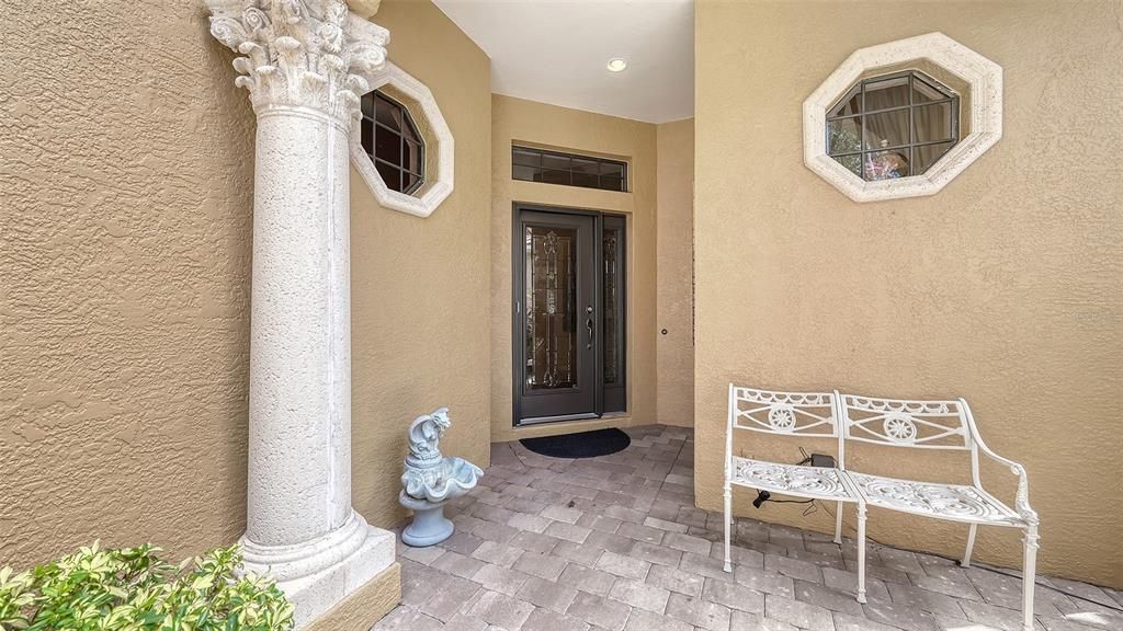 En Venta: $899,900 (3 camas, 3 baños, 2841 Pies cuadrados)