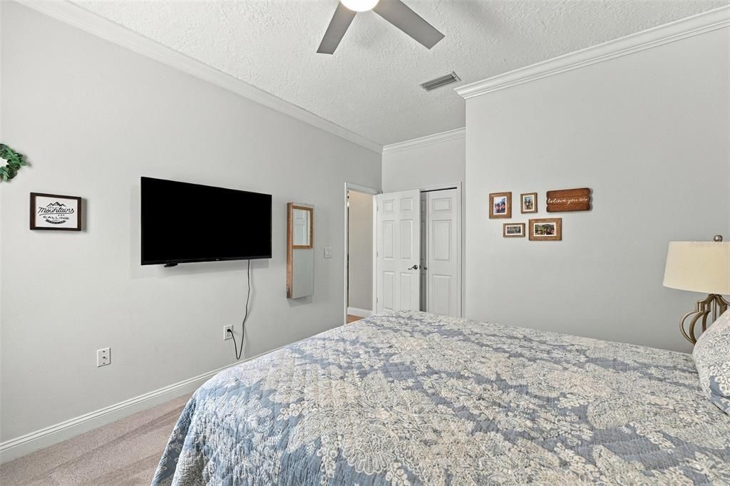 На продажу: $545,000 (2 спален, 2 ванн, 1673 Квадратных фут)