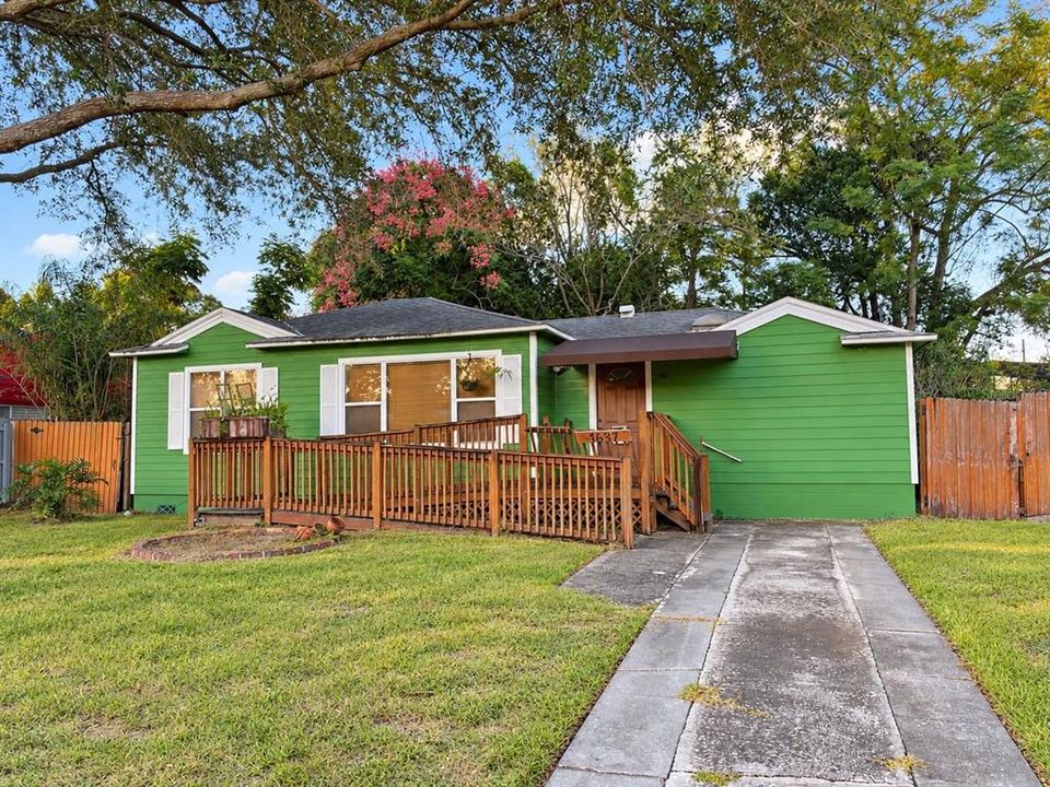 En Venta: $269,000 (3 camas, 2 baños, 1197 Pies cuadrados)
