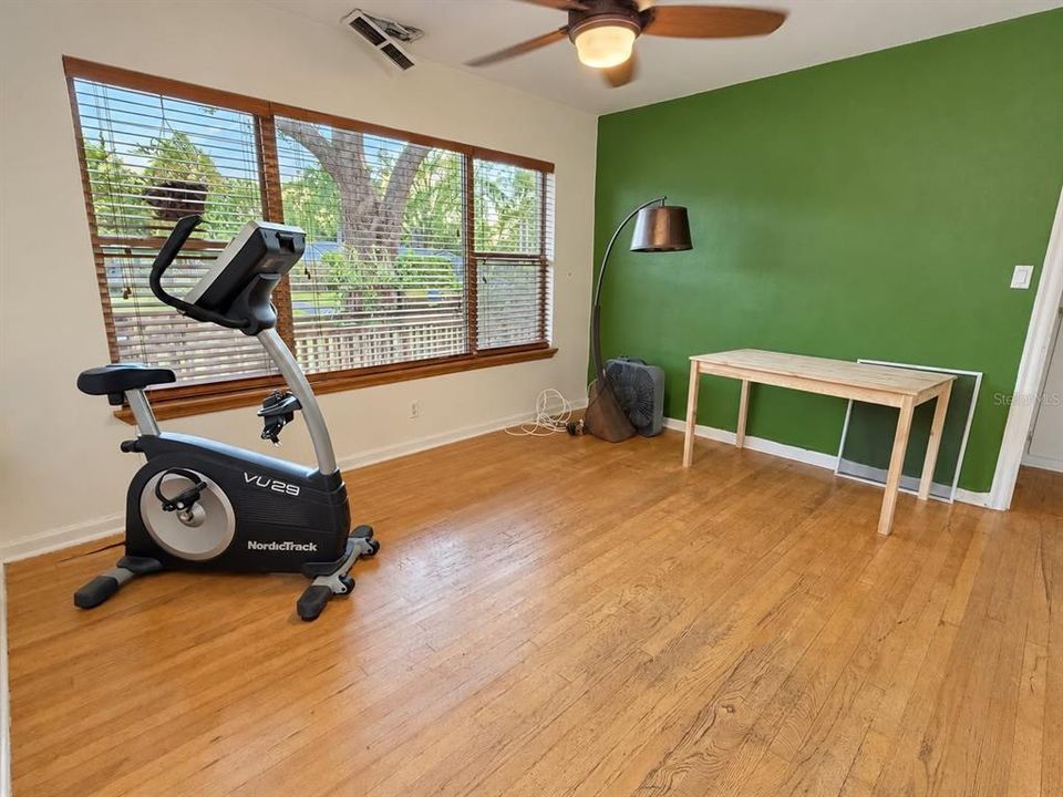 En Venta: $269,000 (3 camas, 2 baños, 1197 Pies cuadrados)
