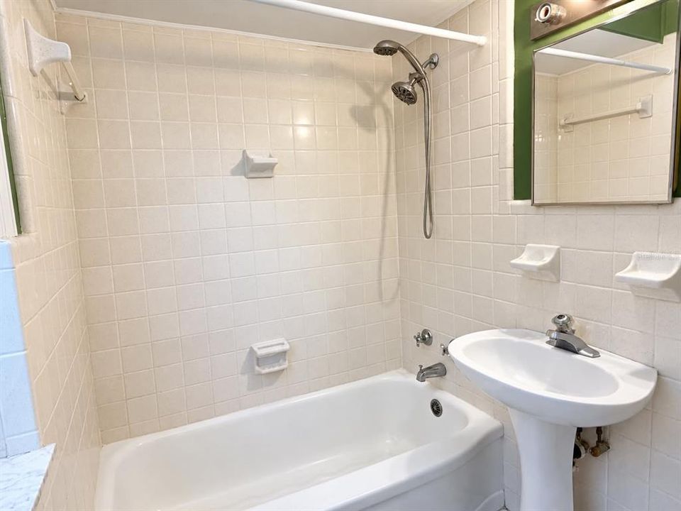 En Venta: $269,000 (3 camas, 2 baños, 1197 Pies cuadrados)