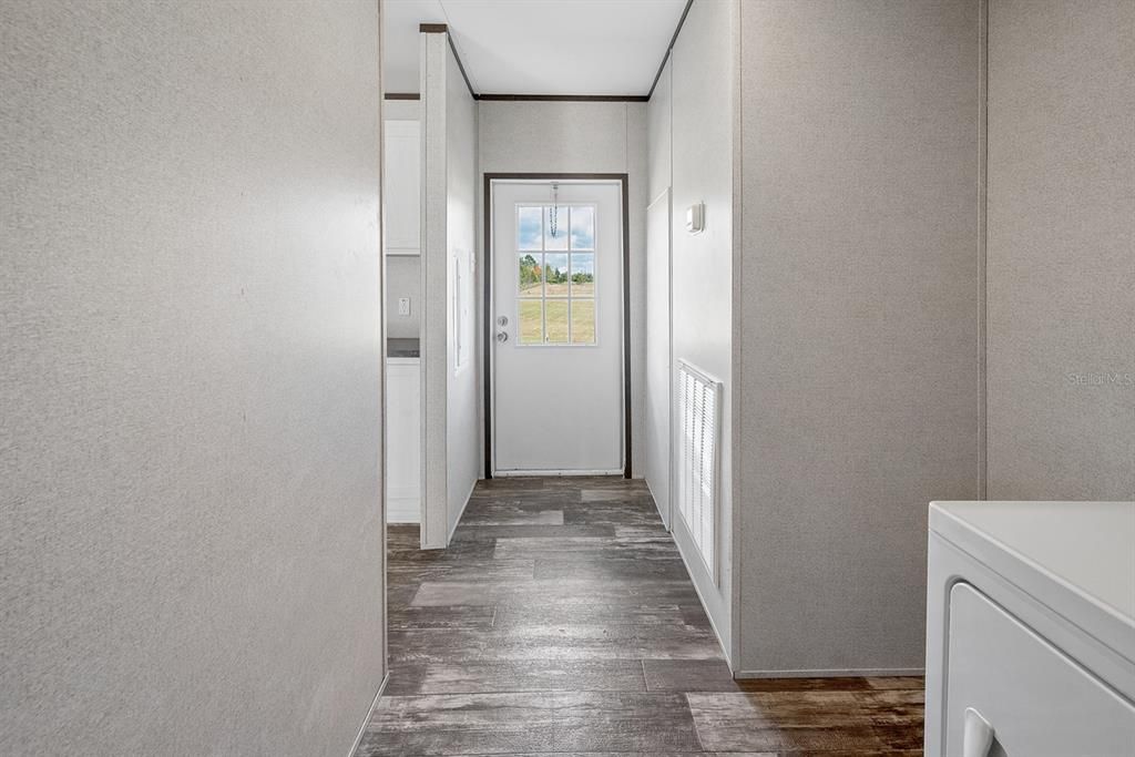 For Sale: $300,000 (4 beds, 2 baths, 1512 Square Feet)