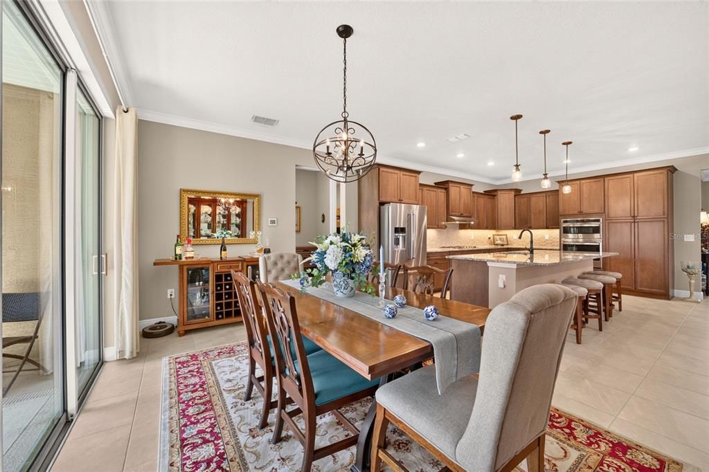 For Sale: $469,400 (3 beds, 3 baths, 2194 Square Feet)
