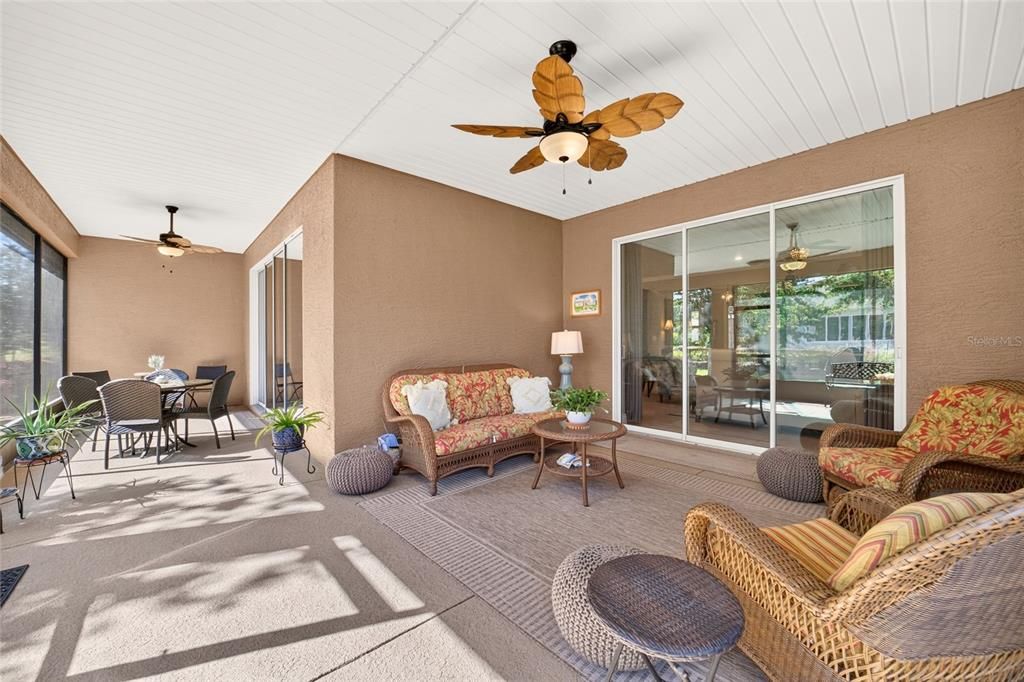 For Sale: $469,400 (3 beds, 3 baths, 2194 Square Feet)