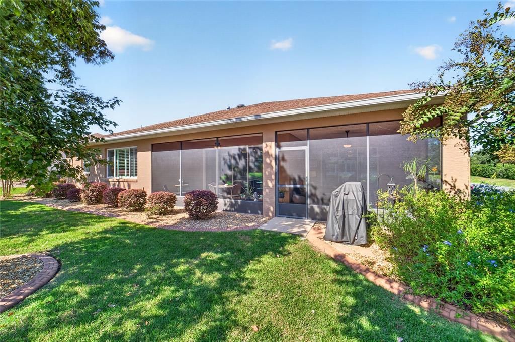 For Sale: $469,400 (3 beds, 3 baths, 2194 Square Feet)