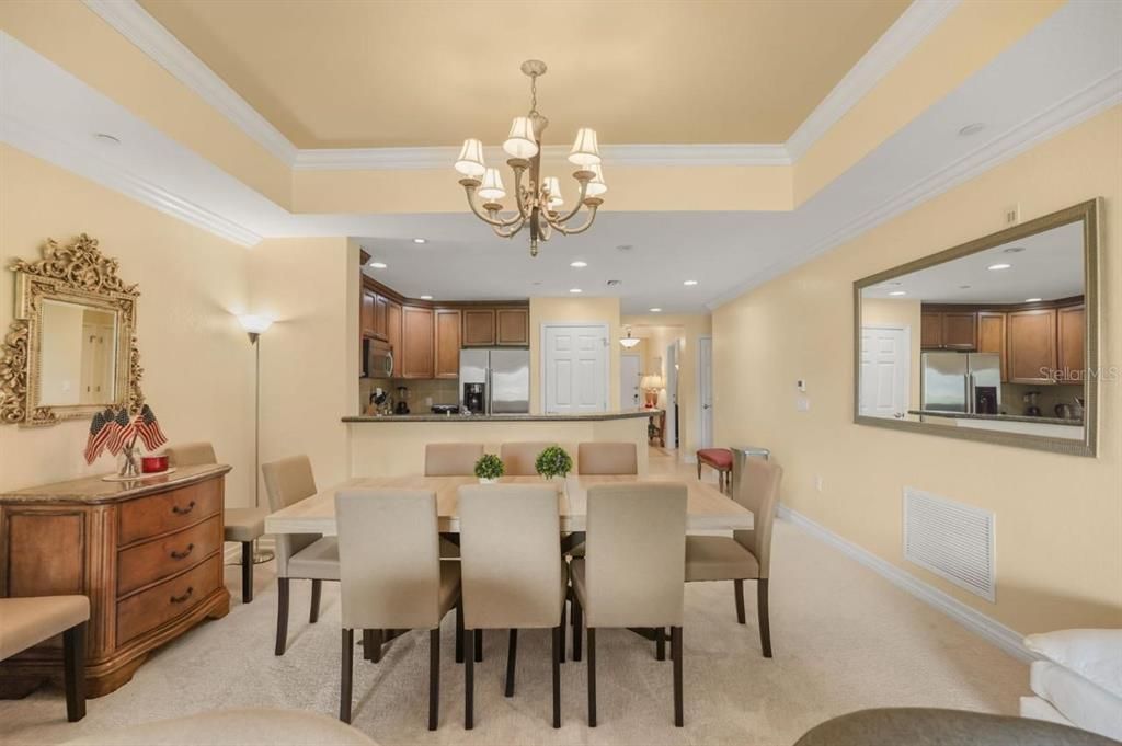 En Venta: $379,000 (3 camas, 3 baños, 1630 Pies cuadrados)