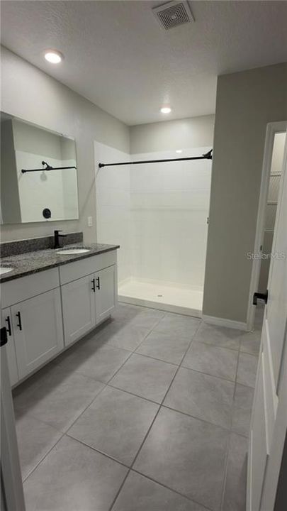 En Renta: $2,550 (4 camas, 2 baños, 1846 Pies cuadrados)