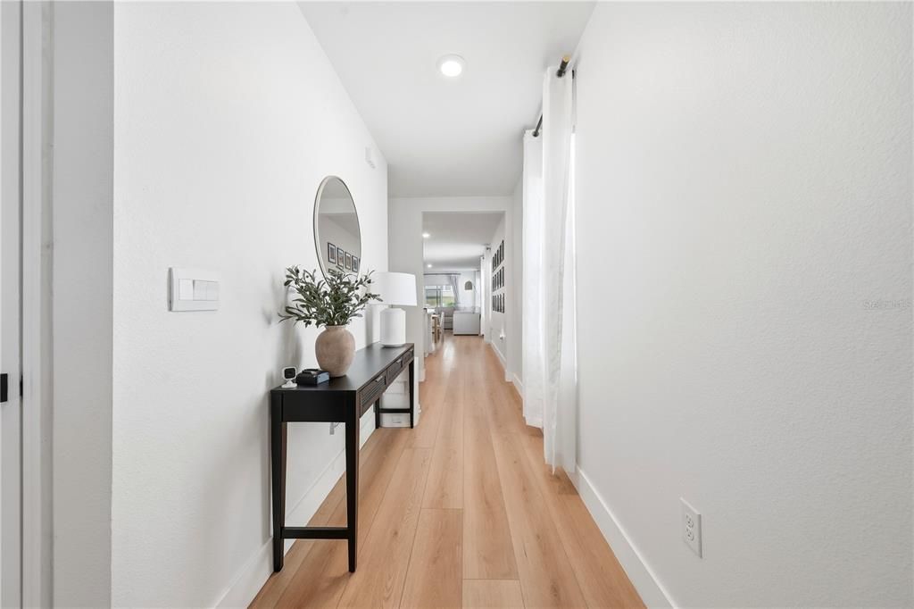 For Rent: $2,250 (3 beds, 2 baths, 1645 Square Feet)