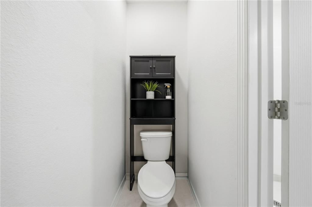 For Rent: $2,250 (3 beds, 2 baths, 1645 Square Feet)