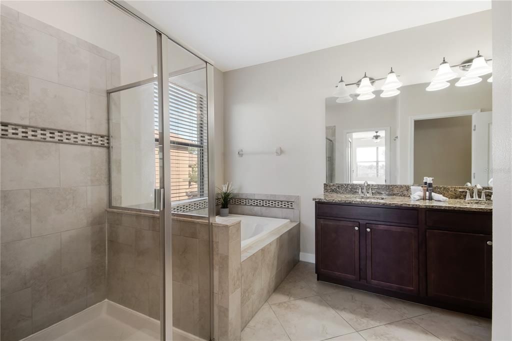 En Venta: $334,900 (3 camas, 2 baños, 1854 Pies cuadrados)