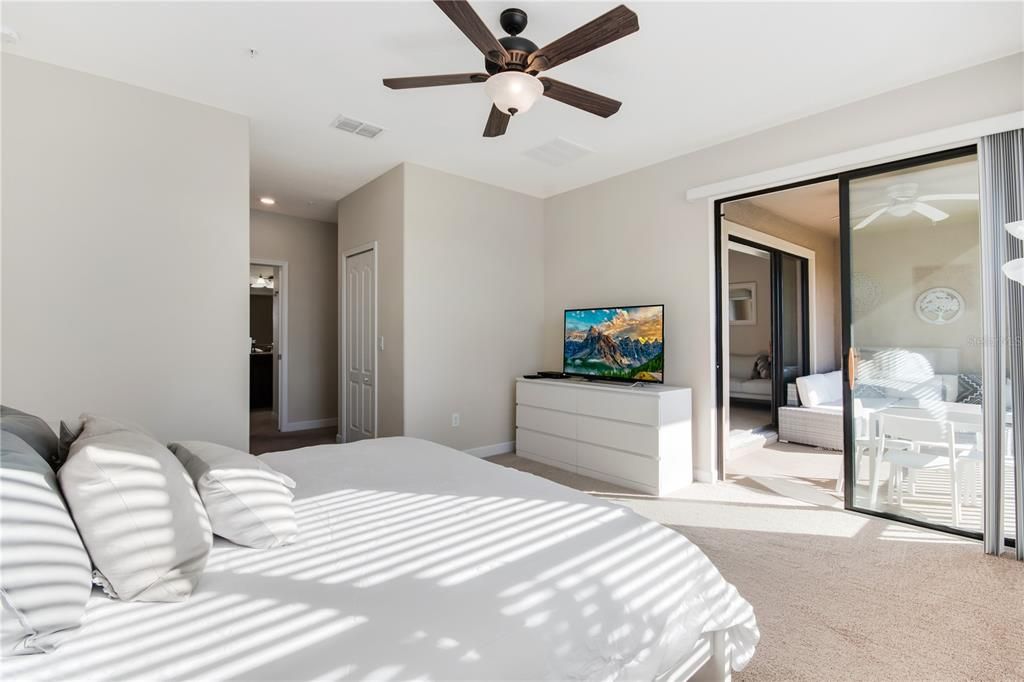 En Venta: $334,900 (3 camas, 2 baños, 1854 Pies cuadrados)