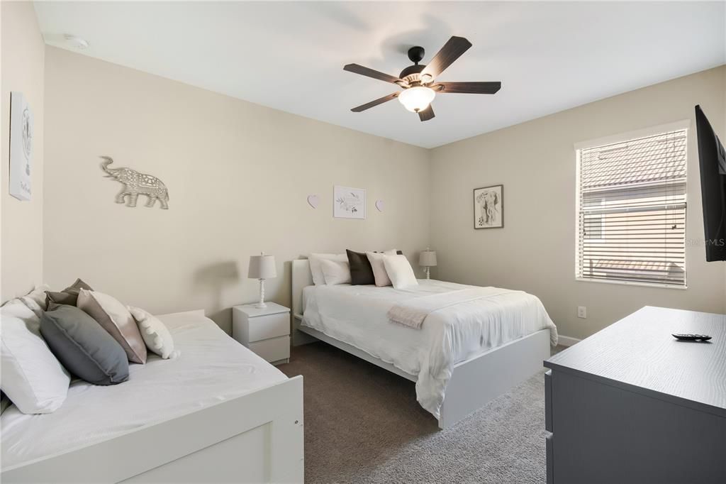 En Venta: $334,900 (3 camas, 2 baños, 1854 Pies cuadrados)