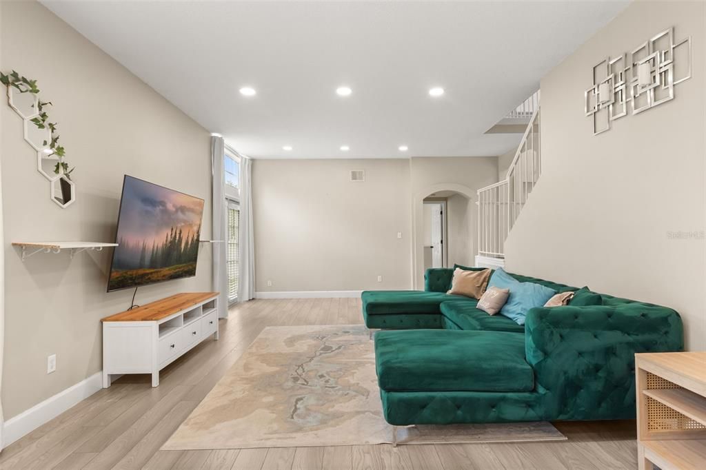 For Sale: $645,000 (4 beds, 3 baths, 3969 Square Feet)