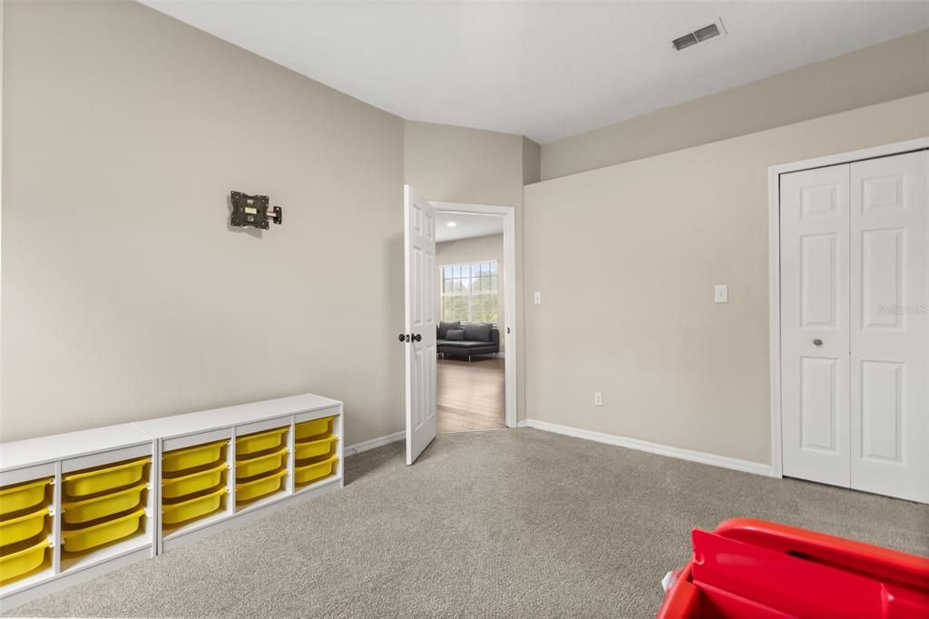 For Sale: $645,000 (4 beds, 3 baths, 3969 Square Feet)