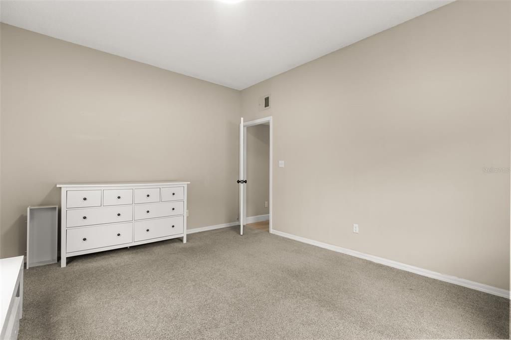For Sale: $645,000 (4 beds, 3 baths, 3969 Square Feet)