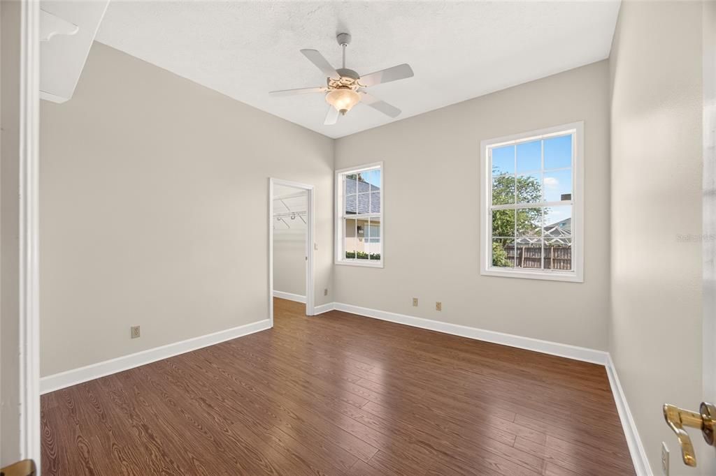 For Sale: $599,900 (4 beds, 3 baths, 3588 Square Feet)