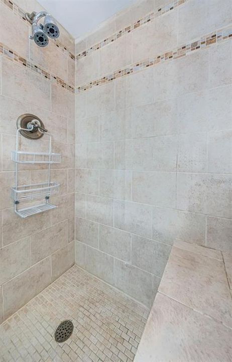 For Rent: $5,000 (3 beds, 2 baths, 2050 Square Feet)