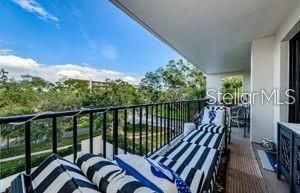 For Rent: $5,000 (3 beds, 2 baths, 2050 Square Feet)