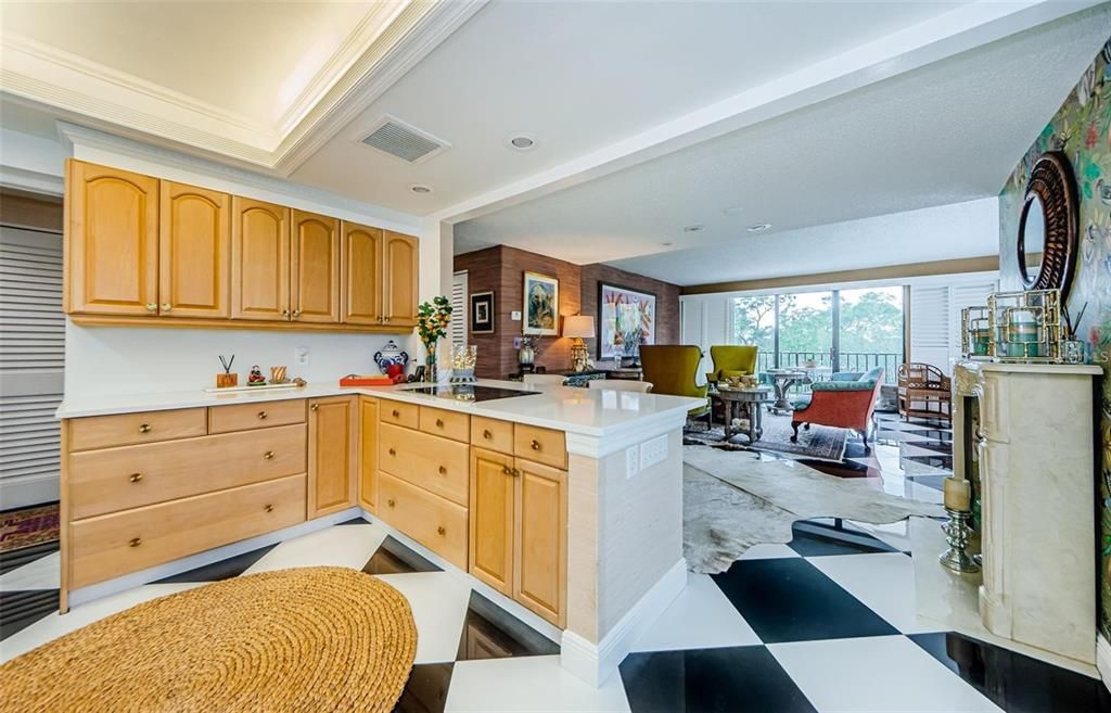 For Rent: $5,000 (3 beds, 2 baths, 2050 Square Feet)