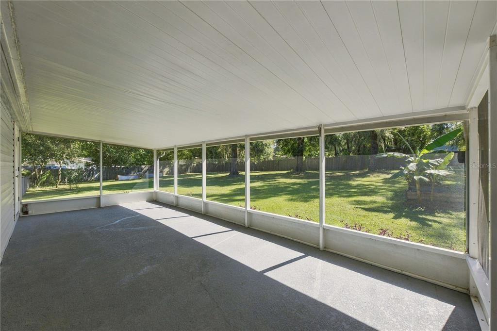 For Sale: $255,000 (3 beds, 2 baths, 1080 Square Feet)