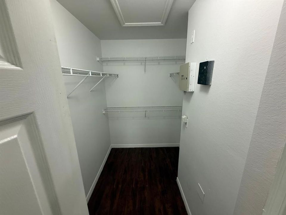 En Renta: $1,300 (1 camas, 1 baños, 930 Pies cuadrados)