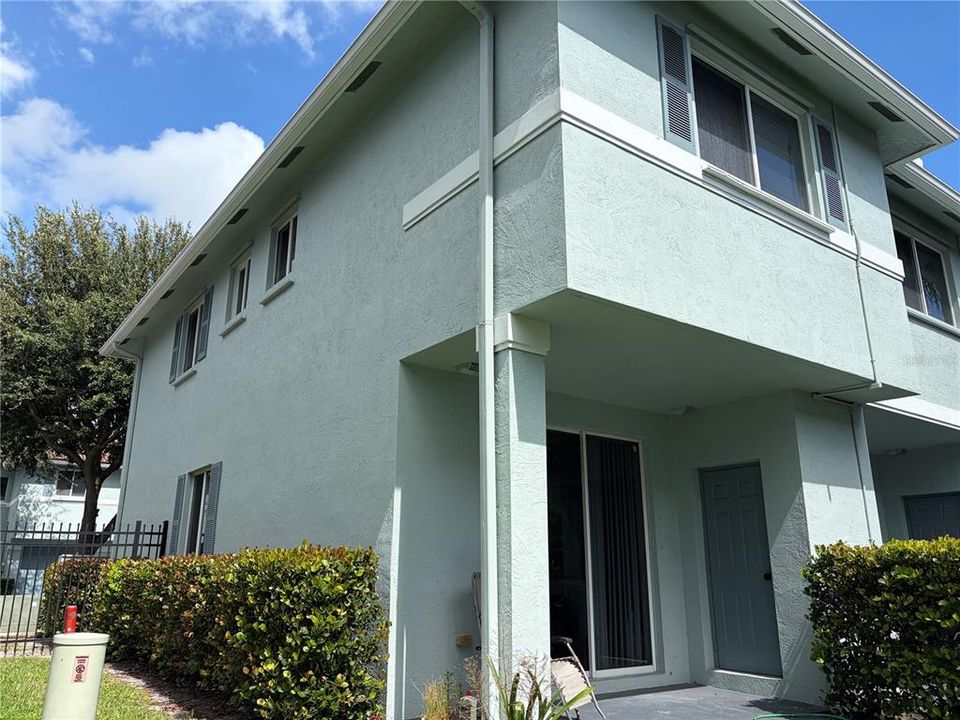 En Venta: $275,000 (3 camas, 2 baños, 1259 Pies cuadrados)