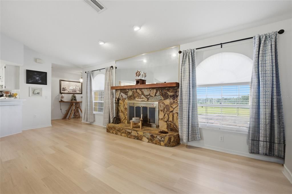 For Sale: $649,999 (3 beds, 2 baths, 2016 Square Feet)