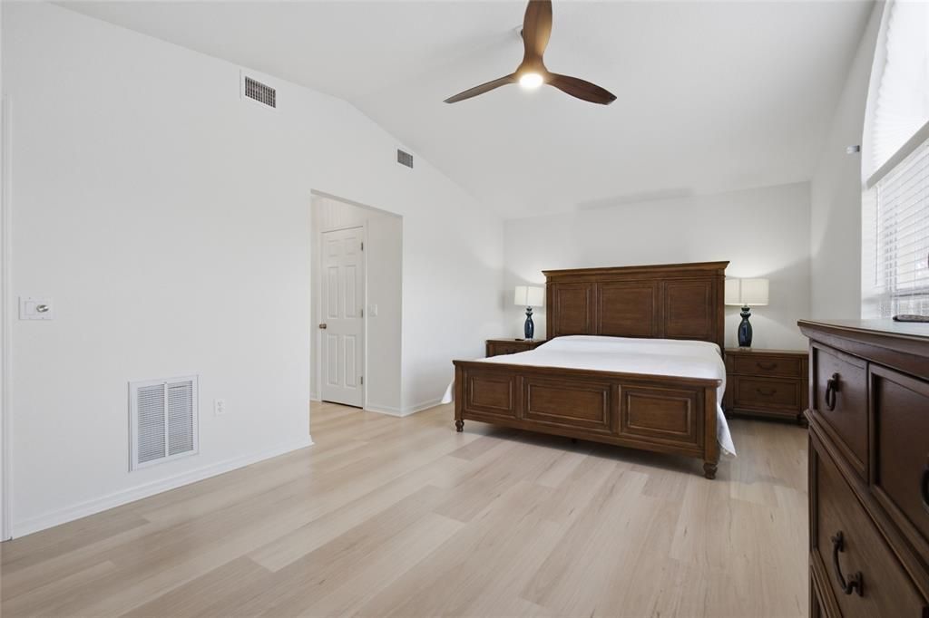 For Sale: $649,999 (3 beds, 2 baths, 2016 Square Feet)