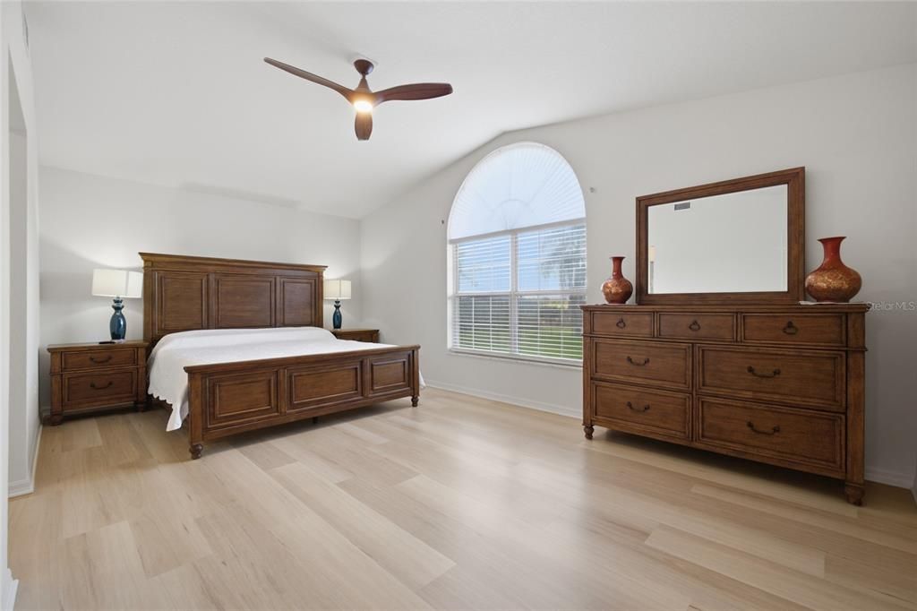 For Sale: $649,999 (3 beds, 2 baths, 2016 Square Feet)