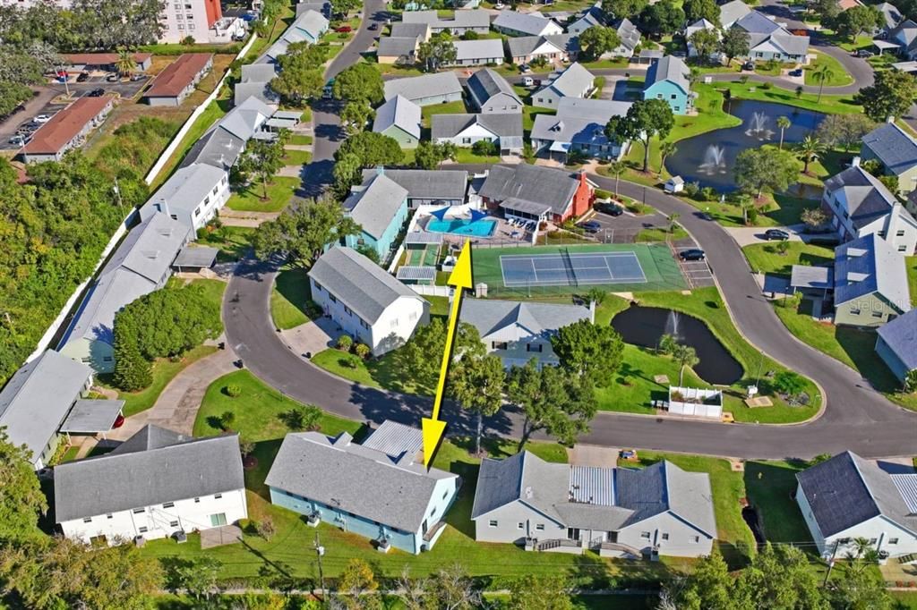 На продажу: $176,000 (2 спален, 2 ванн, 1024 Квадратных фут)