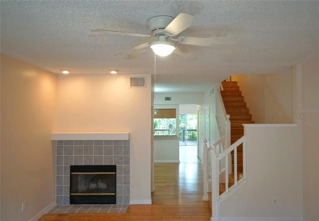 For Rent: $2,775 (4 beds, 3 baths, 2500 Square Feet)