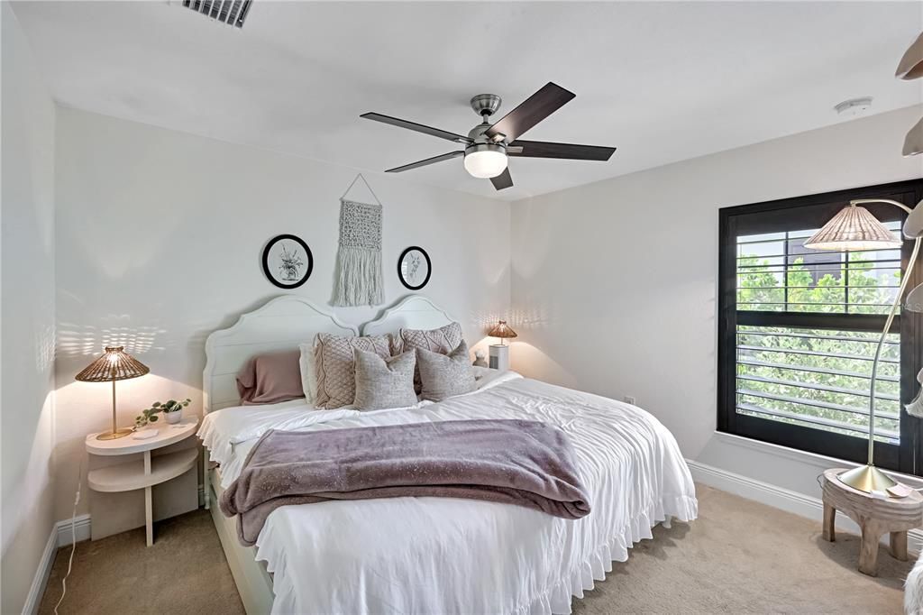 For Sale: $700,000 (4 beds, 3 baths, 2131 Square Feet)