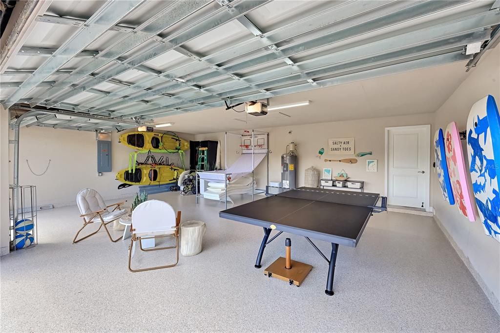 For Sale: $700,000 (4 beds, 3 baths, 2131 Square Feet)