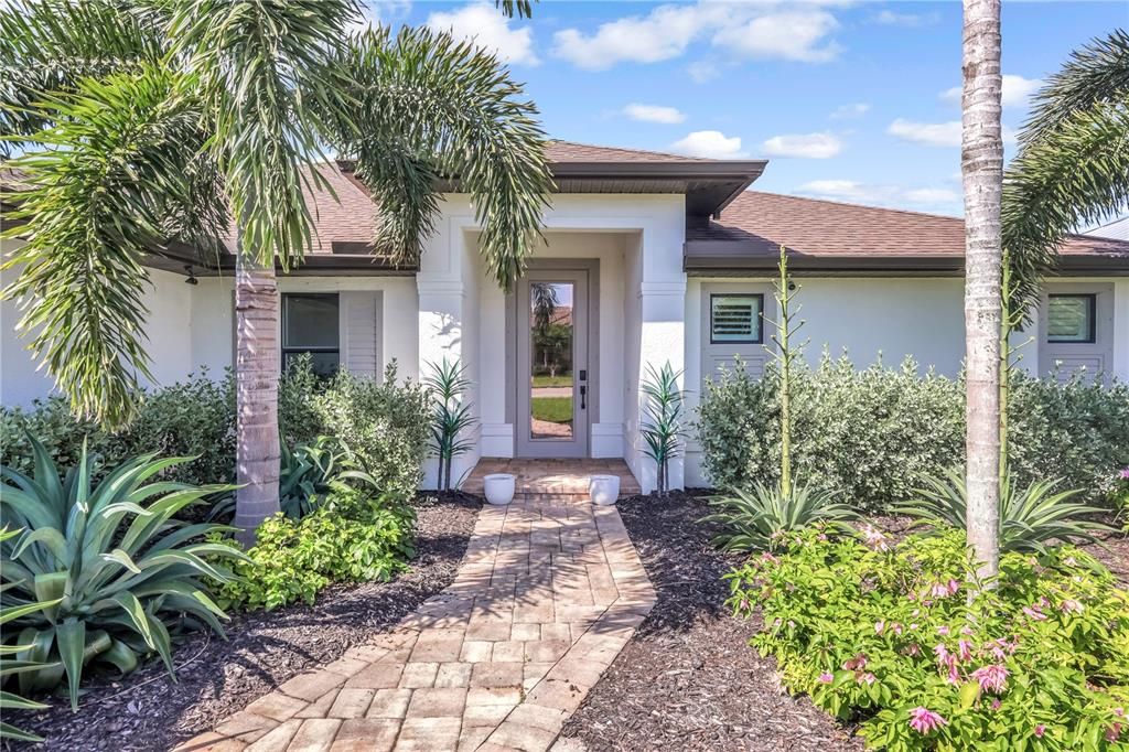 For Sale: $700,000 (4 beds, 3 baths, 2131 Square Feet)