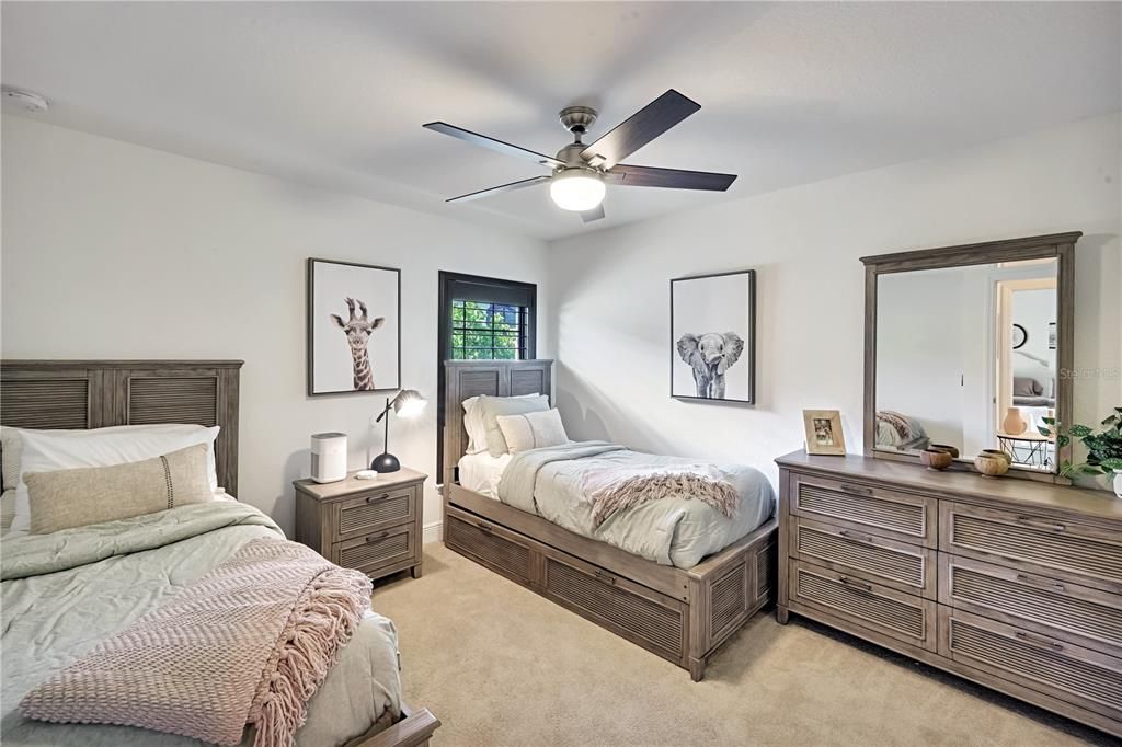 For Sale: $700,000 (4 beds, 3 baths, 2131 Square Feet)