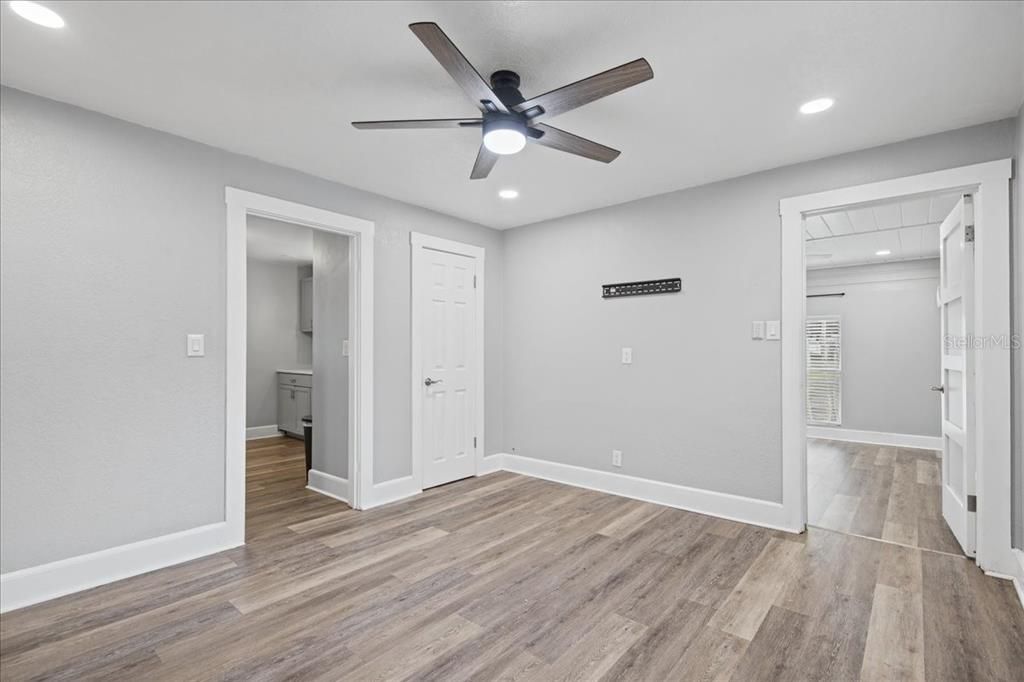 For Sale: $869,000 (0 beds, 0 baths, 616 Square Feet)