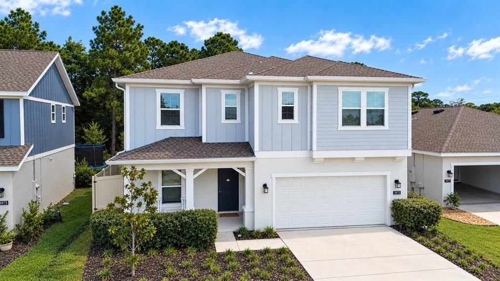 For Sale: $469,000 (5 beds, 3 baths, 2607 Square Feet)